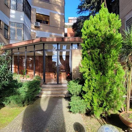 Bnb Rooms And Comfort Rom Exterior foto