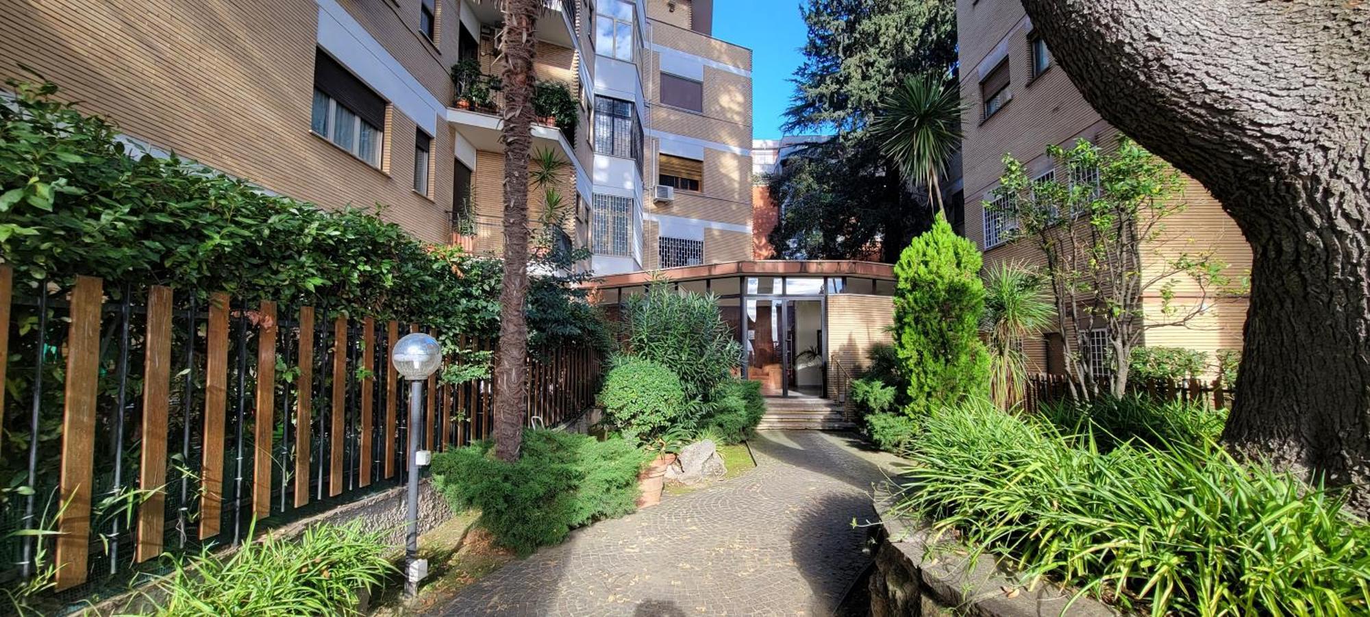 Bnb Rooms And Comfort Rom Exterior foto