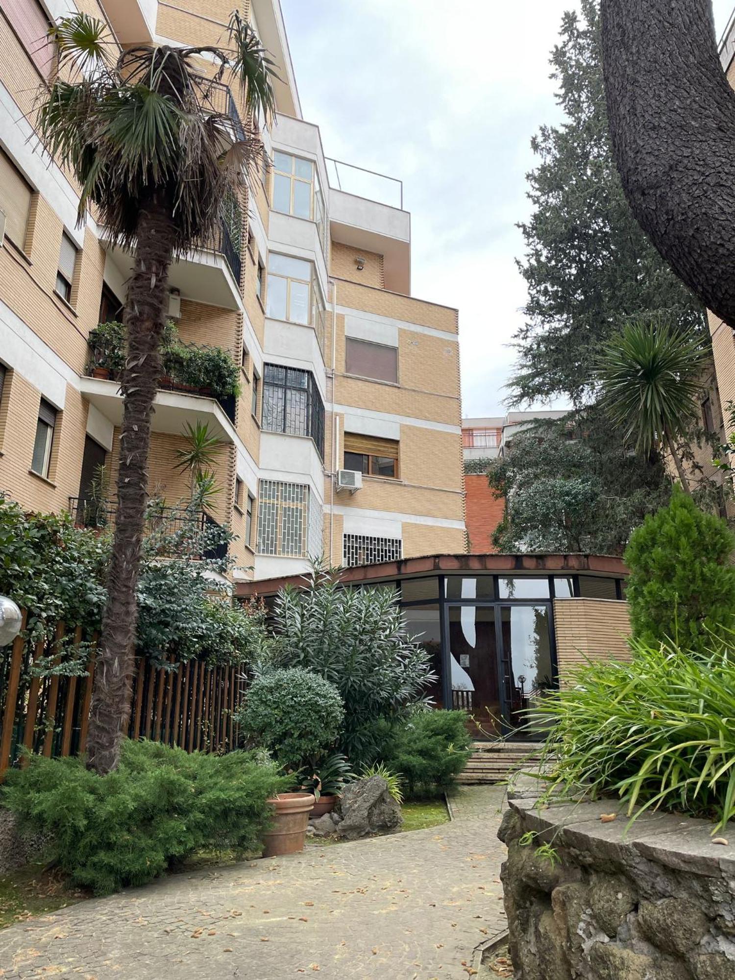 Bnb Rooms And Comfort Rom Exterior foto